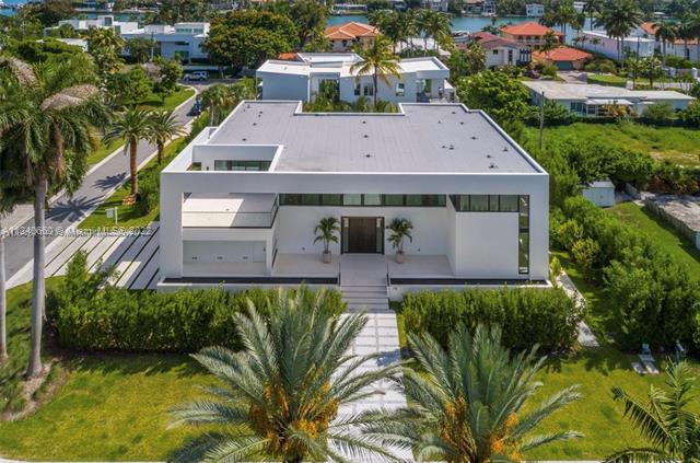  70,Hibiscus Dr Miami Beach 71892